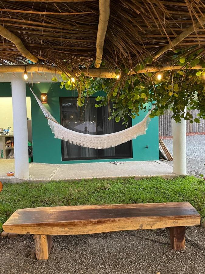Hostel Flakos Barra de Potosi Exterior foto